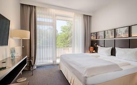 Waldhotel